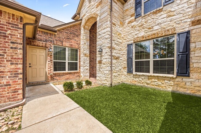 Building Photo - 9338 Taylor Cliff Ln