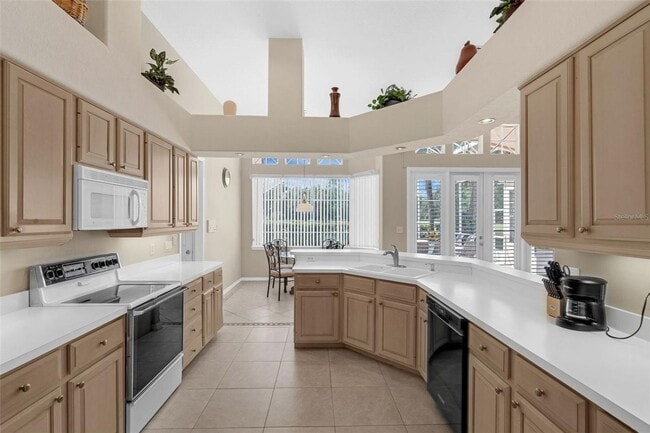 Building Photo - 169 Promenade Cir