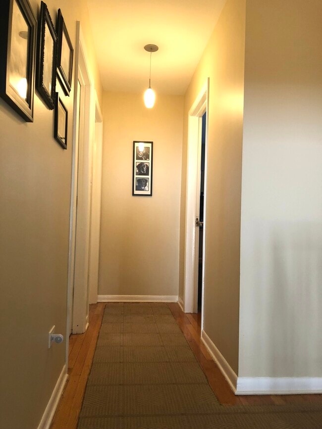 Building Photo - 9529 N Kenneth Ave