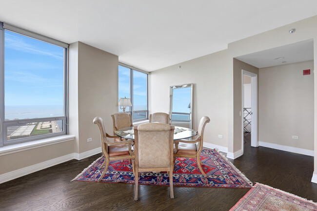 Building Photo - 600 N Lake Shore Dr