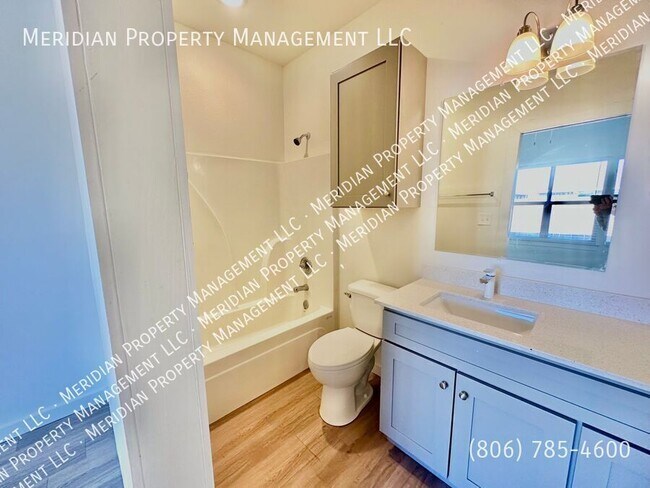 Building Photo - 5516 Itasca-A