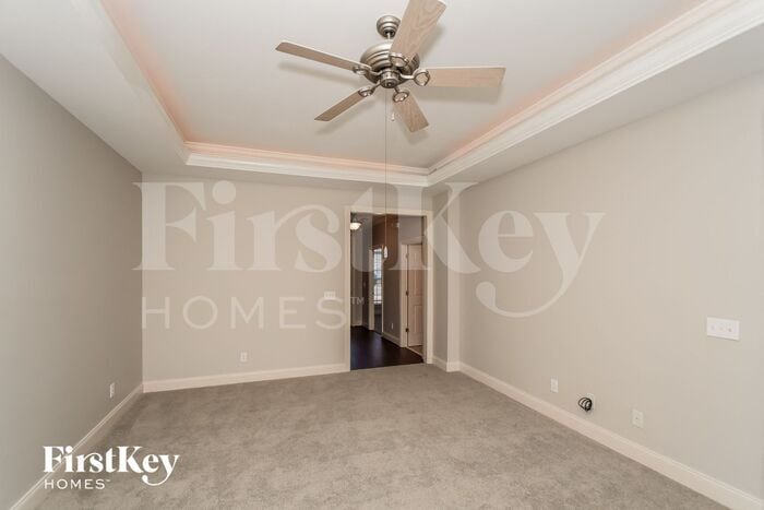 Building Photo - 15 Trellis Cir