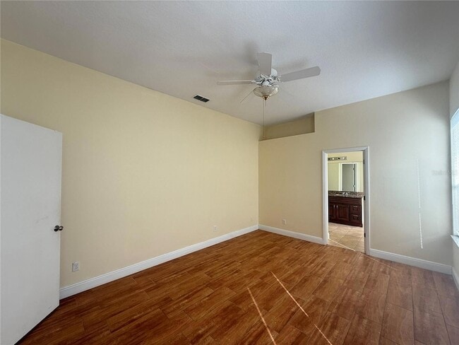 Building Photo - 2073 River Park Blvd