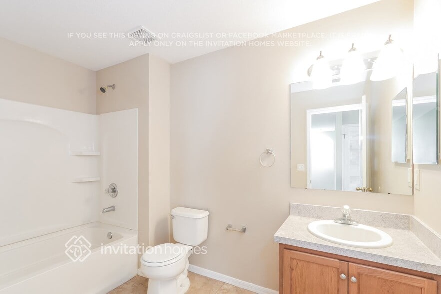 Building Photo - 9623 Maxson Dr