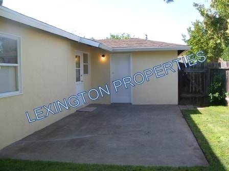 Building Photo - 1124 Hampton Rd