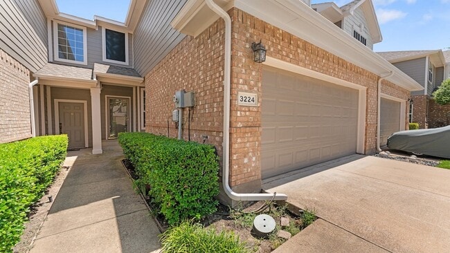 Building Photo - 3224 Parma Ln