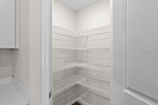 Building Photo - 36920 Sagemoor Dr