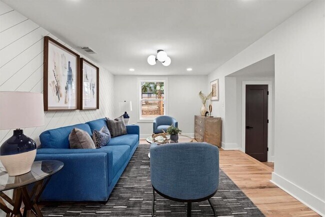 Building Photo - 1552 N Ellington St SE