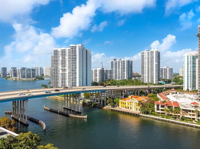 Building Photo - Fully renovated 2/2 in Sunny Isles Beach