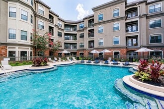 Building Photo - 4855 Magnolia Cove Dr