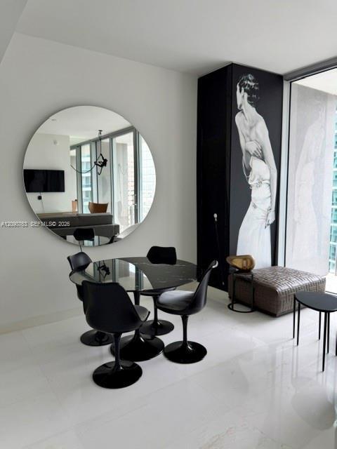 Building Photo - 300 Biscayne Blvd Way