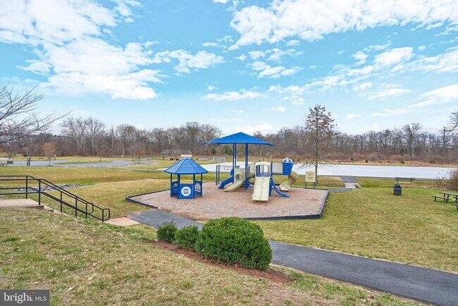 Building Photo - 22746 Oatlands Grove Pl