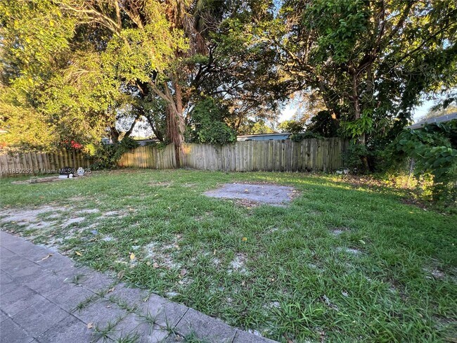 Building Photo - 2280 NW 154th St