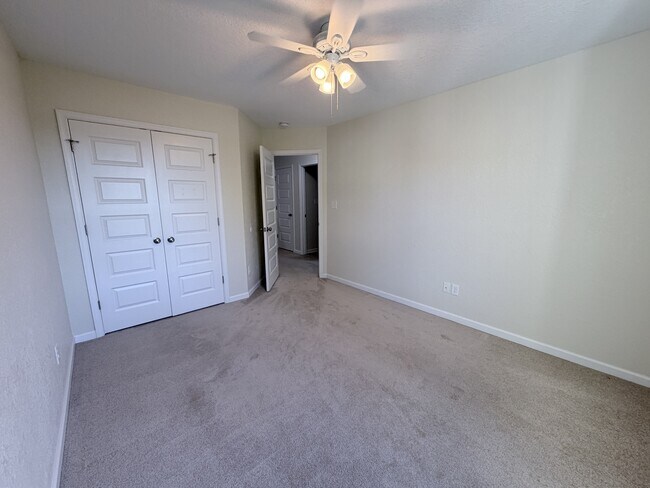 Building Photo - 5153 Richard Rd