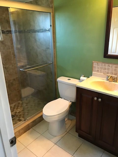 Building Photo - Charming clean 2/2 home in Palm Cay 55