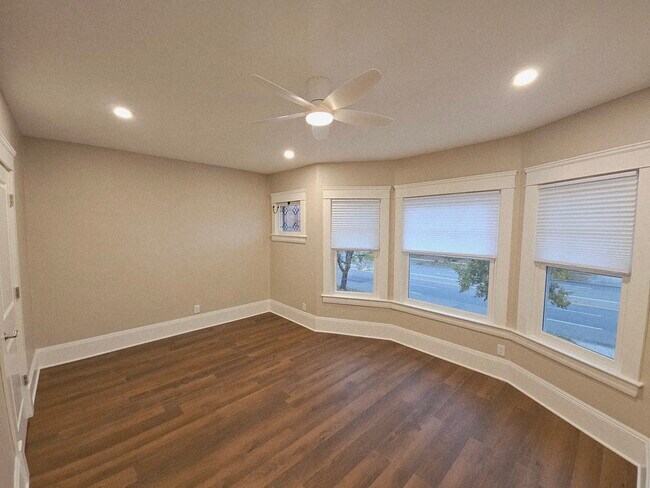 Building Photo - 9715 Clifton Blvd