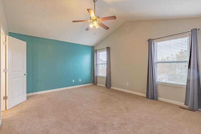 Building Photo - 6003 Bell Classic Dr