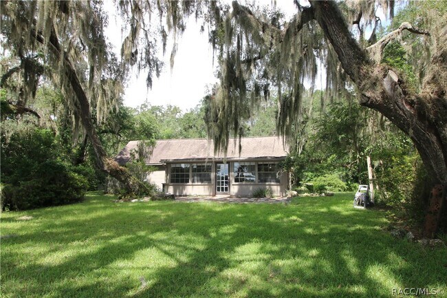 Building Photo - 5245 S Covewood Terrace