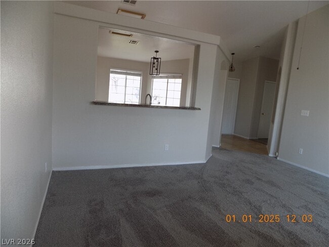 Building Photo - 513 Faultless St