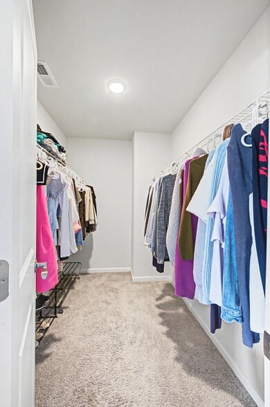 Building Photo - 2784 Nottingham Dr