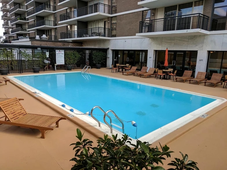 Pool - 620 Peachtree St NE