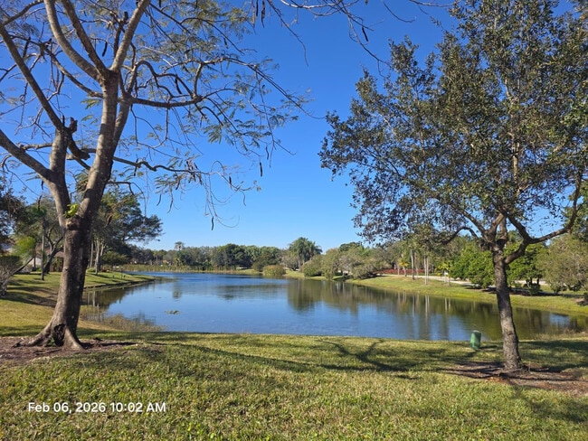 Building Photo - 2177 Montpeliar