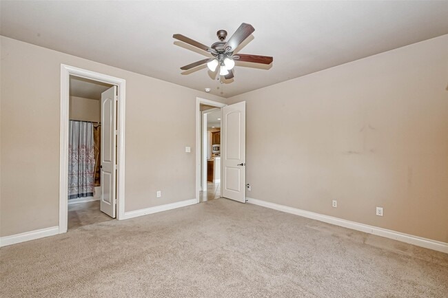 Building Photo - 27415 Blinkwood Park