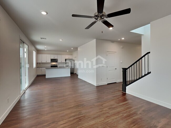Building Photo - 6076 W Paseo Hilario