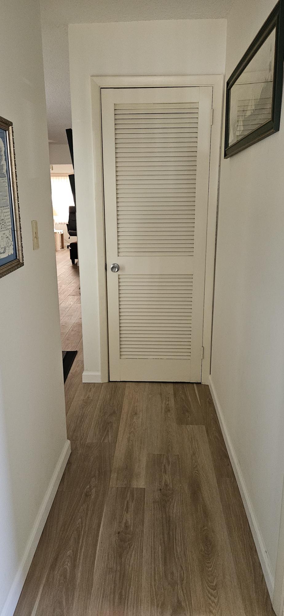 Building Photo - 6215 Green View Cir