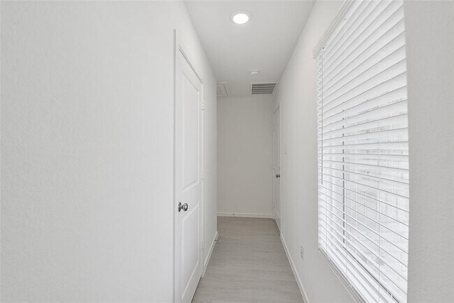 Building Photo - 21330 Offida Ln
