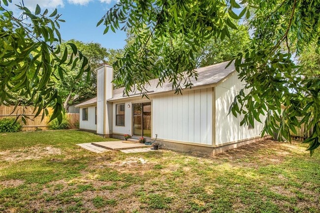 Building Photo - 1807 Prairie Star Ln