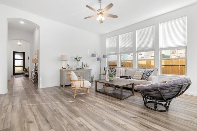 Building Photo - 23607 Bottlebrush Terrace Trl