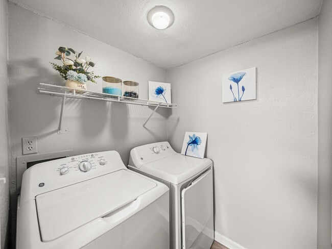 DSC05449 - The Park at Parma