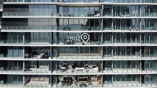 Building Photo - 300 Biscayne Blvd Way