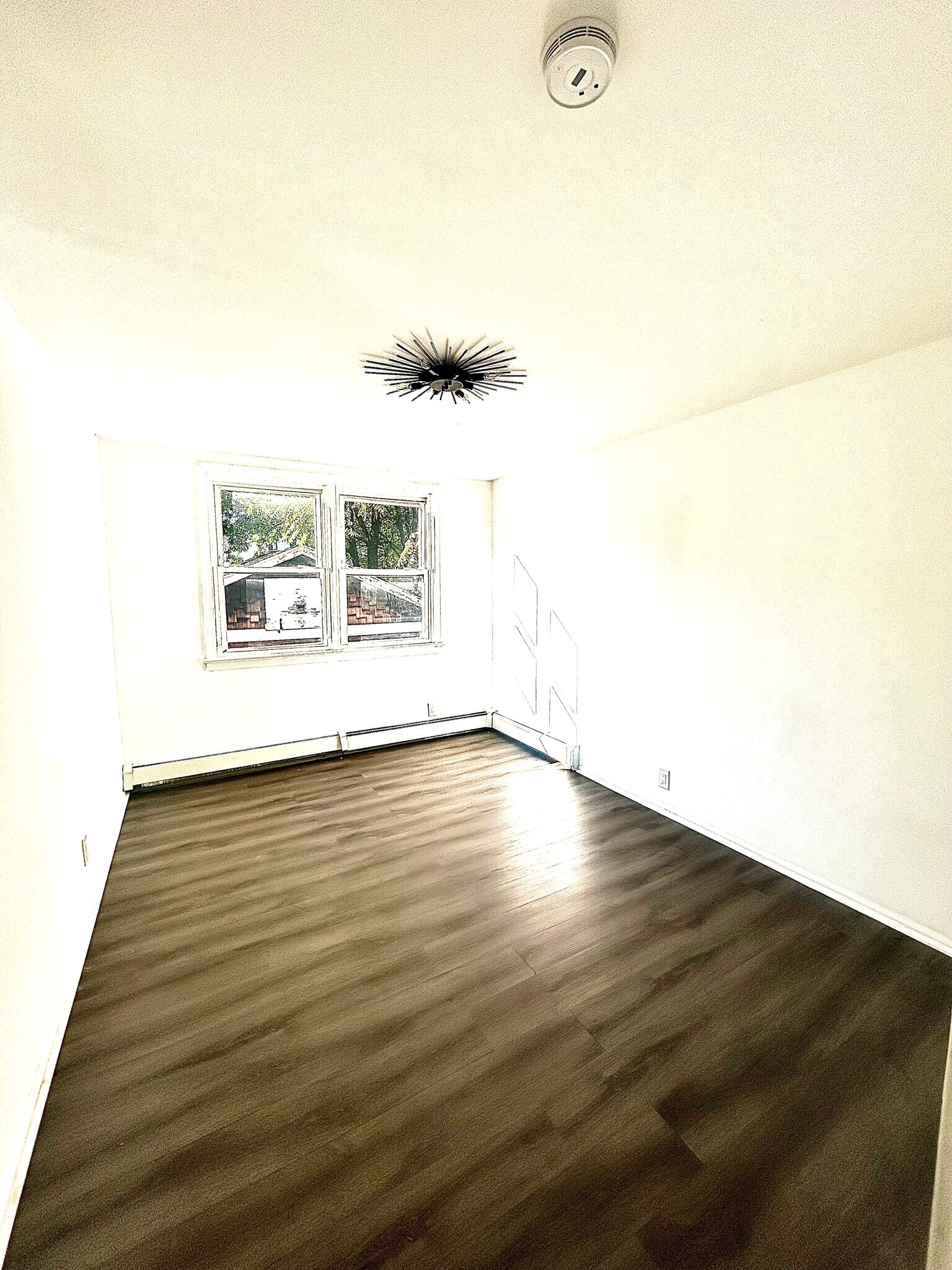 Room 3 - 205 N 16th St
