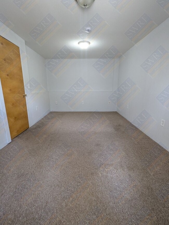 Building Photo - 902 1/2 Wyoming-