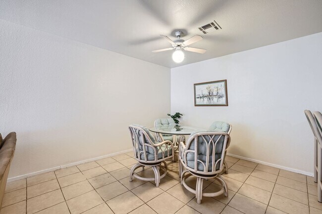 Building Photo - Fully Furnished 2 Bed/2 Bath Condo in Northwest Las Vegas!