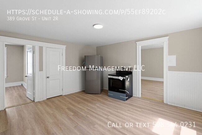 Building Photo - 389 Grove St