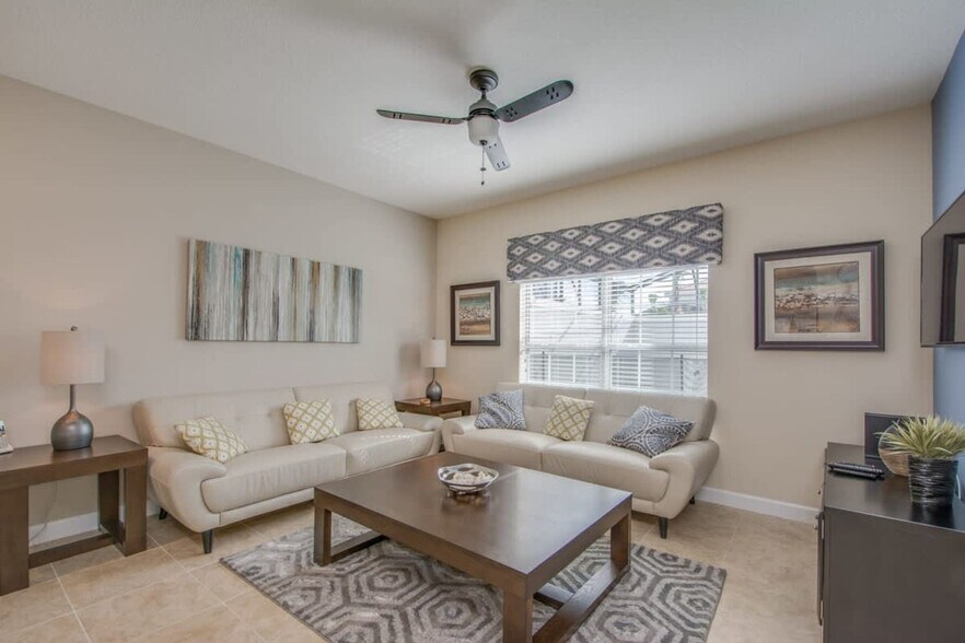 Building Photo - 4853 Clock Tower Dr