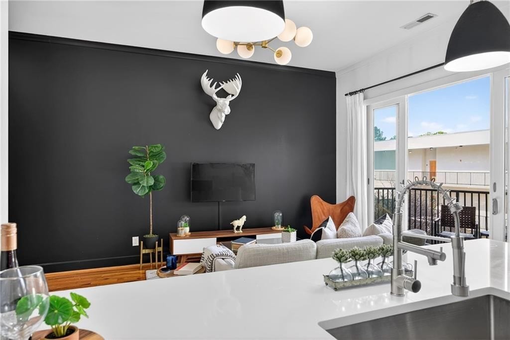 Building Photo - 384 Ralph McGill Blvd NE