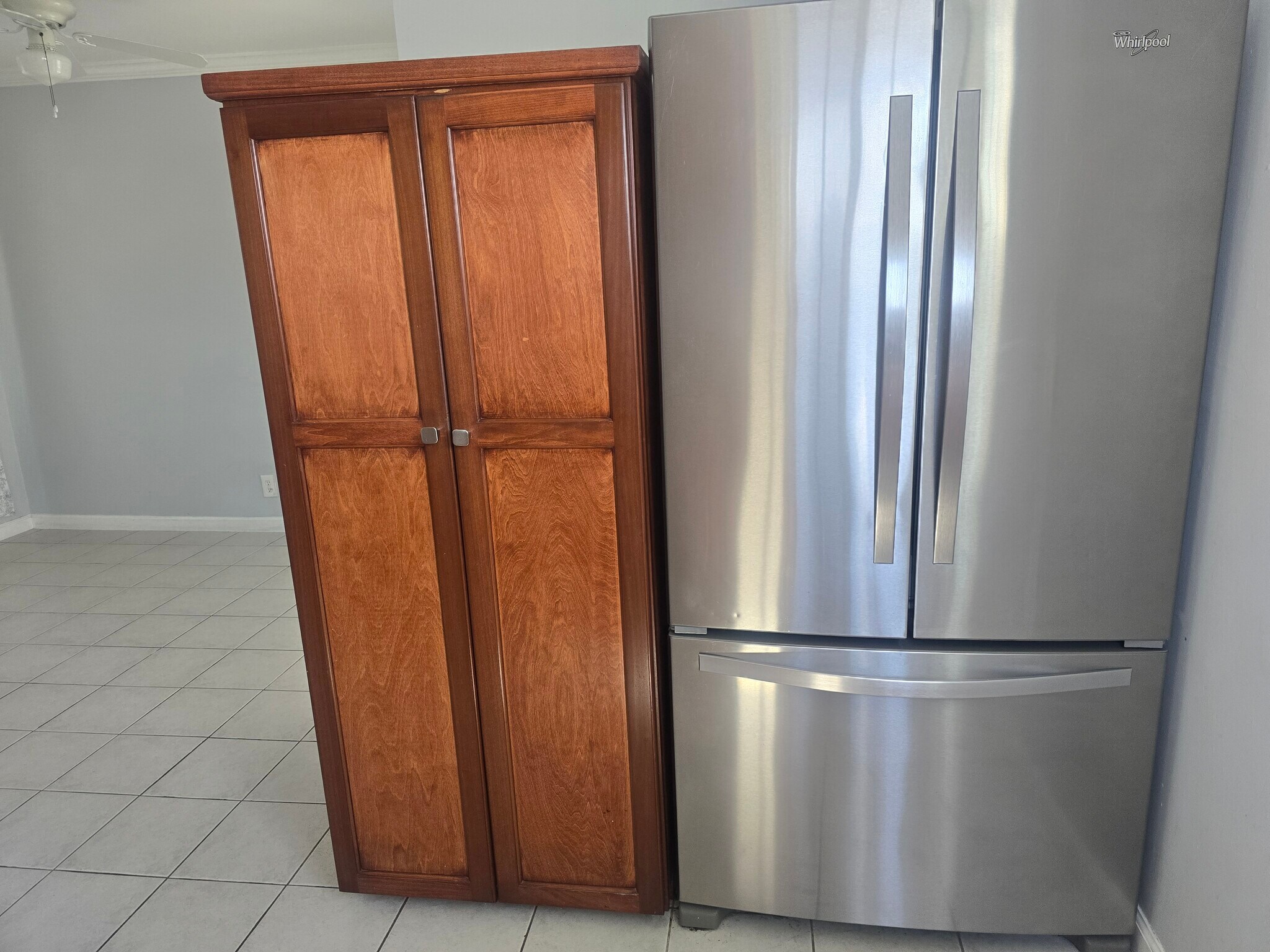 Kitchen - 4577 W 166th St