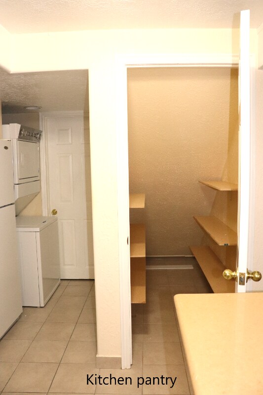Building Photo - 7896 Goldenpointe Wy