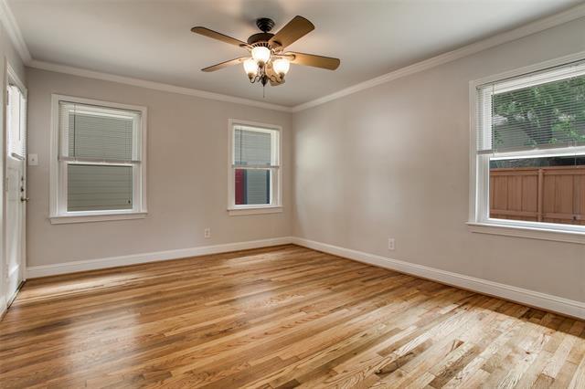 Building Photo - 5928 Penrose Ave