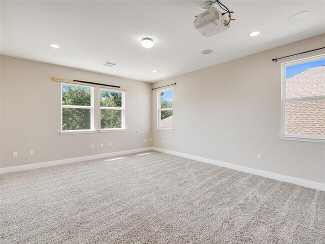 Building Photo - 14317 Laurinburg Dr