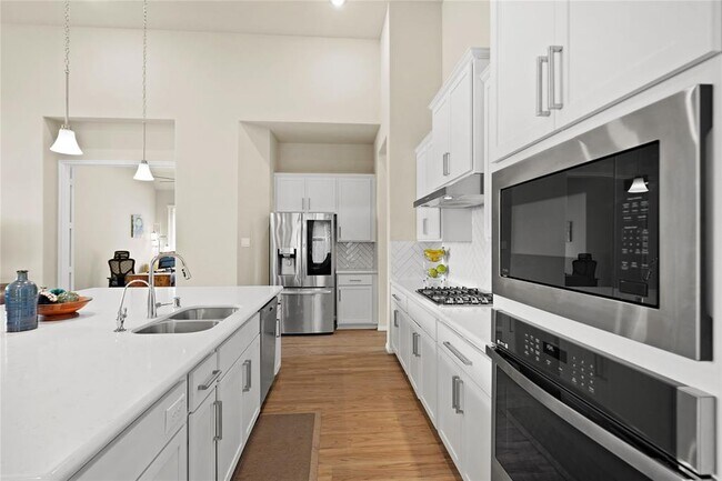 Building Photo - 31819 Harmony Heights Ln