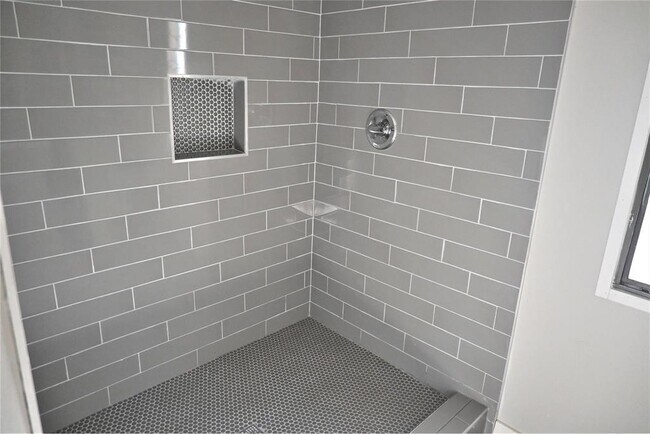 Building Photo - 13721 Brigadier Dr