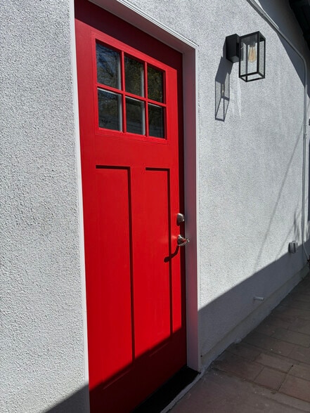 Building Photo - 24414 1/2 Senator Ave