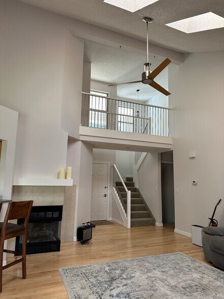 FP, front door, stairs, flying bridge - 5165 Granby Cir