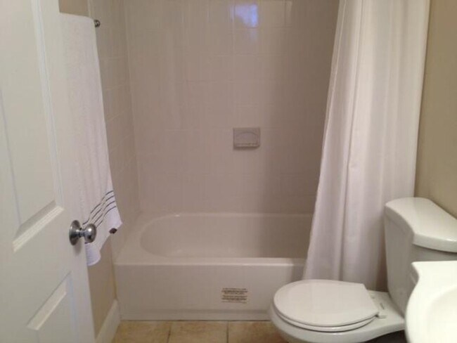 Building Photo - 245 Northampton St