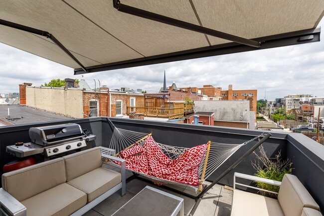 Building Photo - Modern Penthouse in Columbia Heights